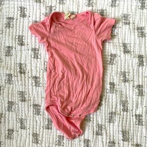 Kyte Onepiece size 6-12 months in pink